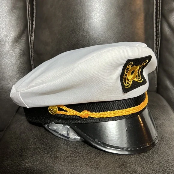 Yacht hat Costume piece - Picture 2 of 4